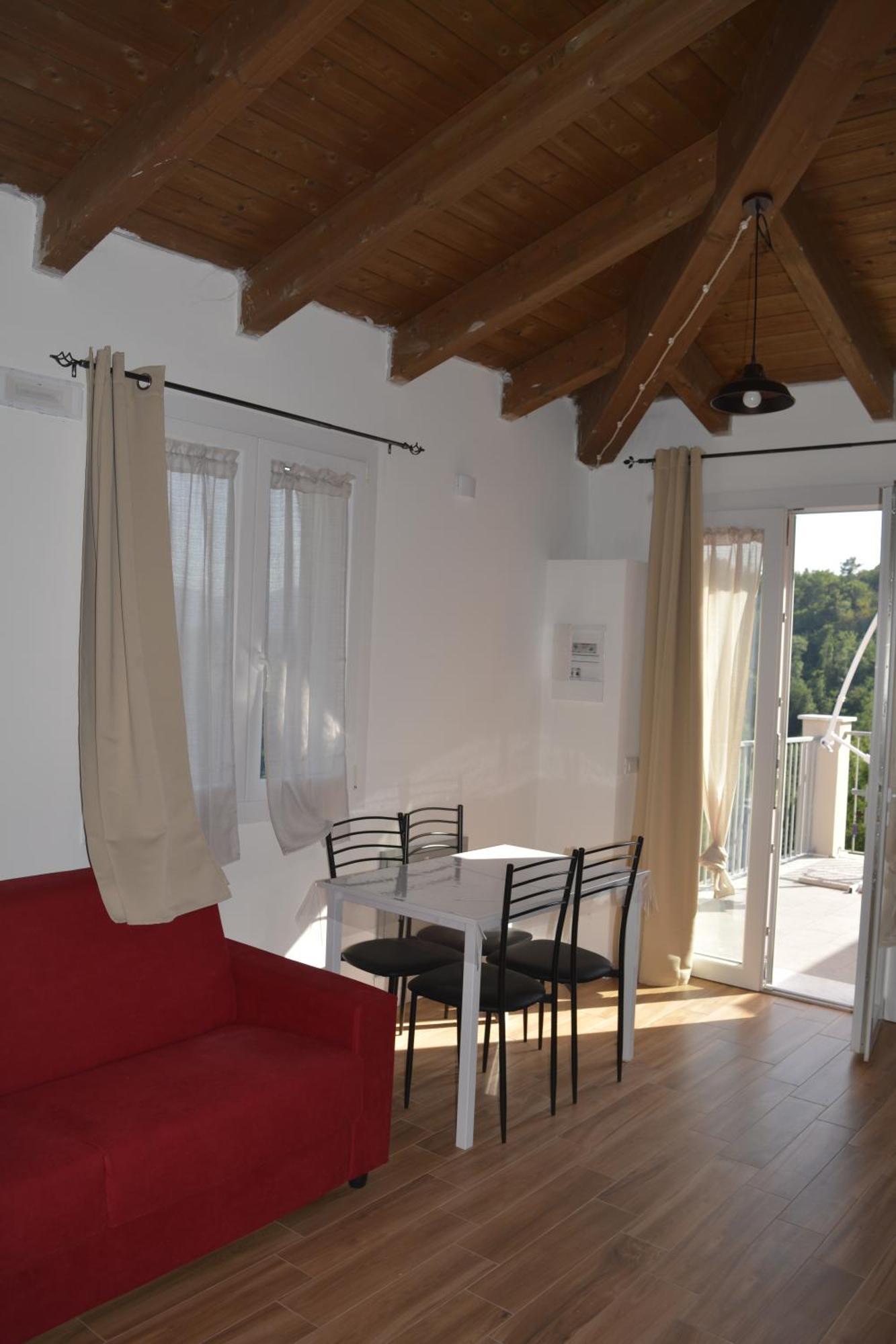 بيفيرينو Castagnarossa Casa Vacanze المظهر الخارجي الصورة